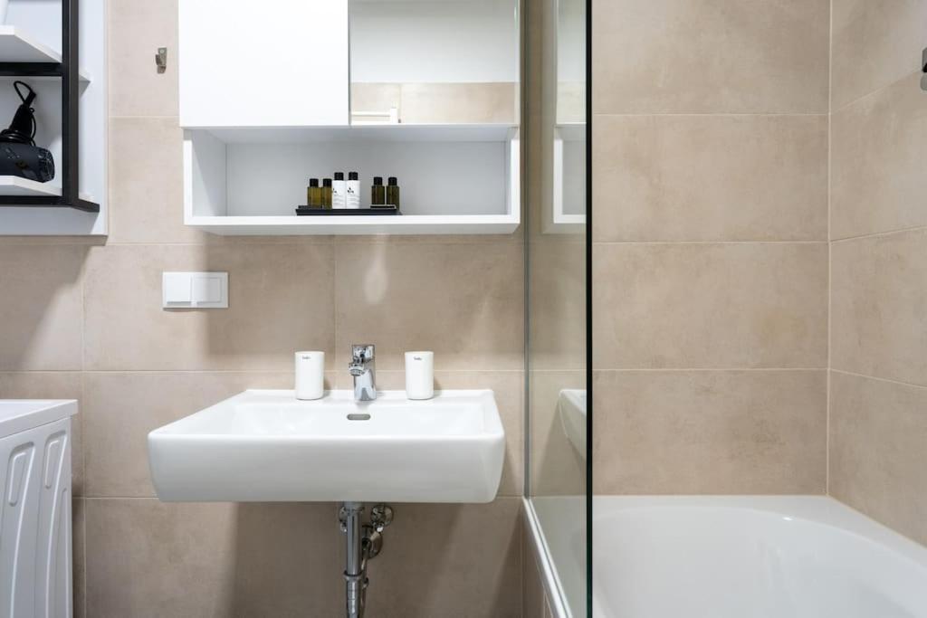 1Br Excellence, Fast To Centre By Hm Viena Exterior foto